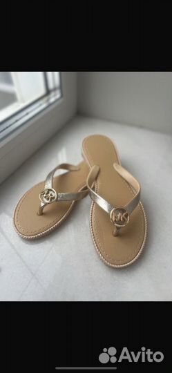 Шлепанцы женские