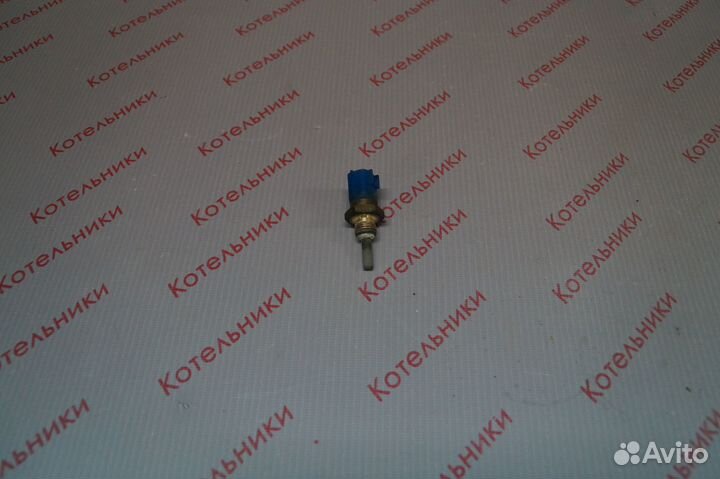 Nissan 22630-0M200 Датчик температуры