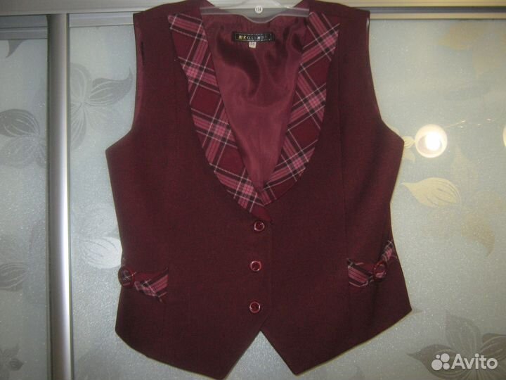 Комплект для школы(жилет и юбка)