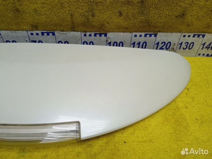 Спойлер задний Nissan Leaf AZE0 EM57 2013/Цвет Qab