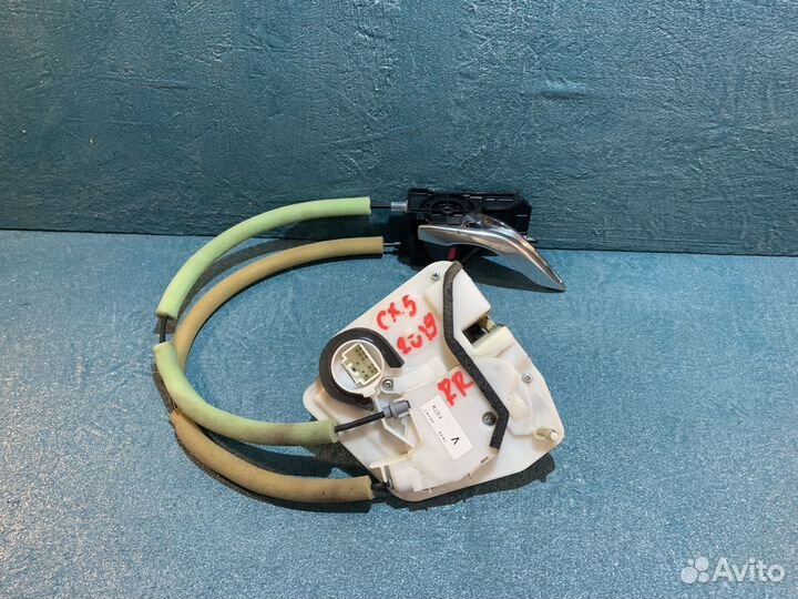 Замок двери задний правый Mazda CX-5 KF 2019