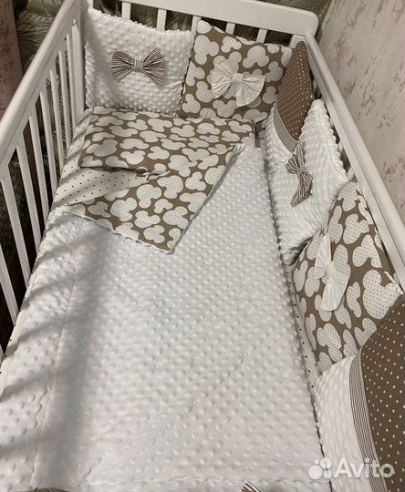 Комплект в детскую кроватку