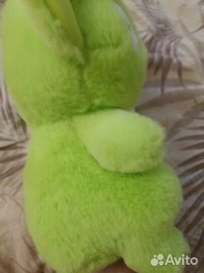 Большая мягкая игрушка прешелец