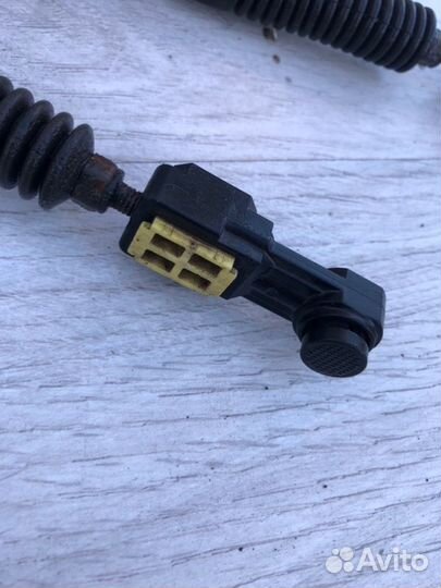 Трос переключения МКПП передний Ford Focus 2 седан