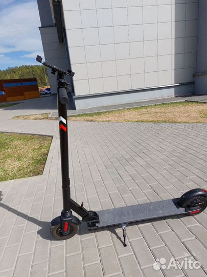 Электросамокат Yamato midway 0809