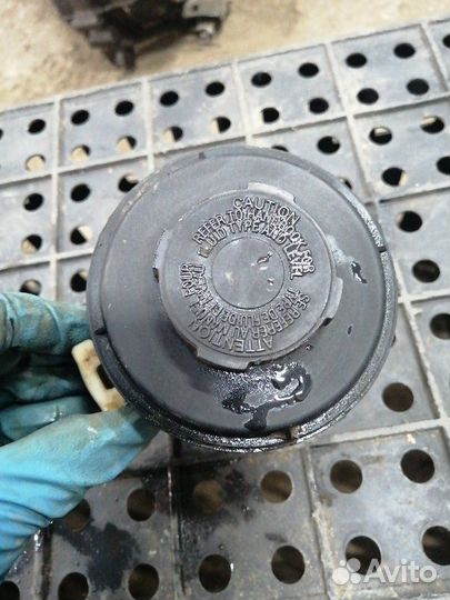 Бачок гидроусилителя Nissan Micra K12 CR12DE 2004