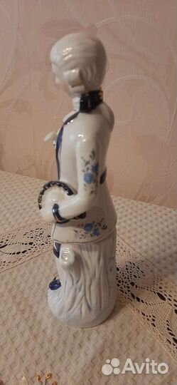 Фарфоровые статуэтки лфз