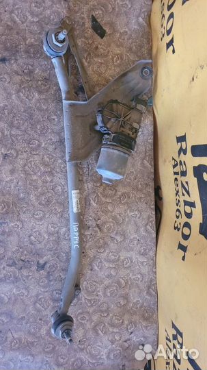 Трапеция дворников LADA Largus 1.6 K4M 2013