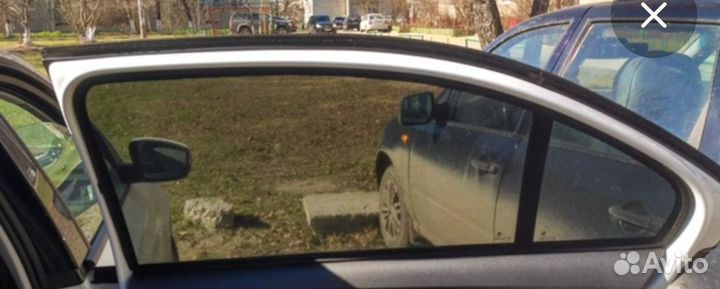 Задние каркасные шторки skoda rapid