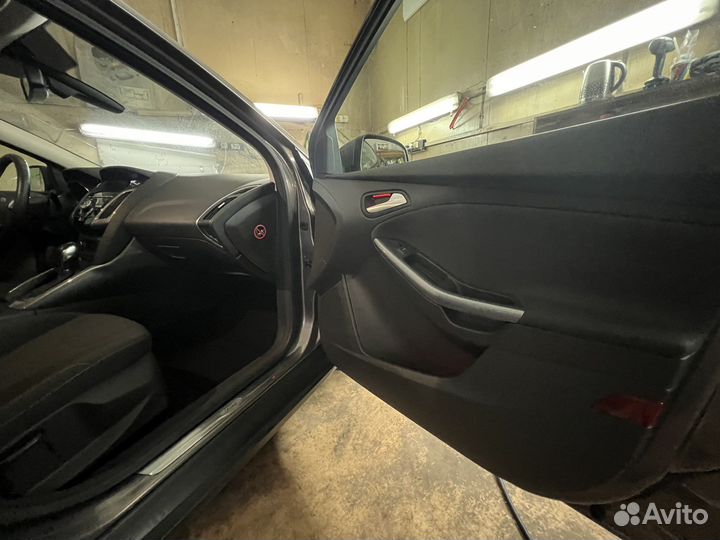 Ford Focus 2.0 AMT, 2011, 89 500 км