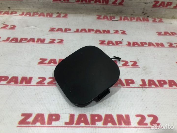 Заглушка бампера передняя Toyota Camry 40