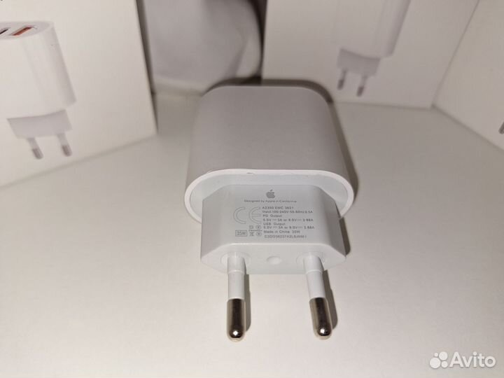 Зарядка на iPhone