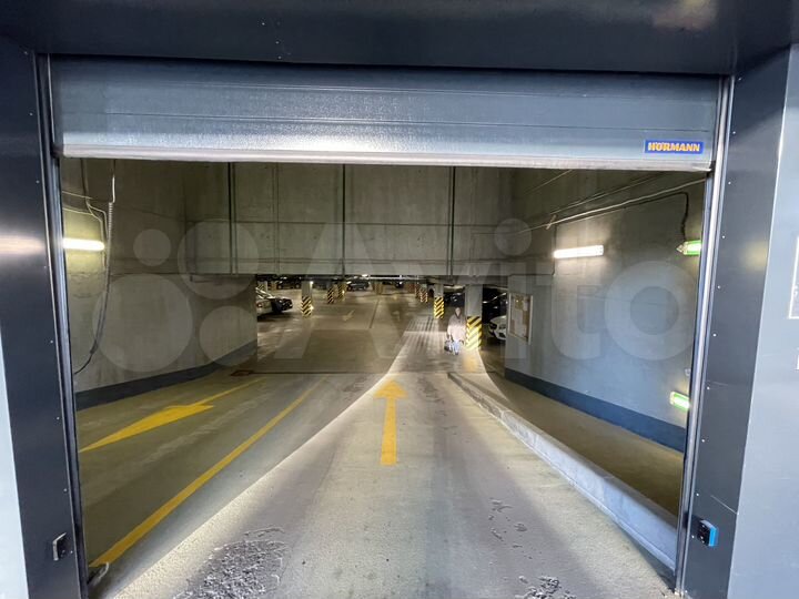 Машиноместо, 20 м²