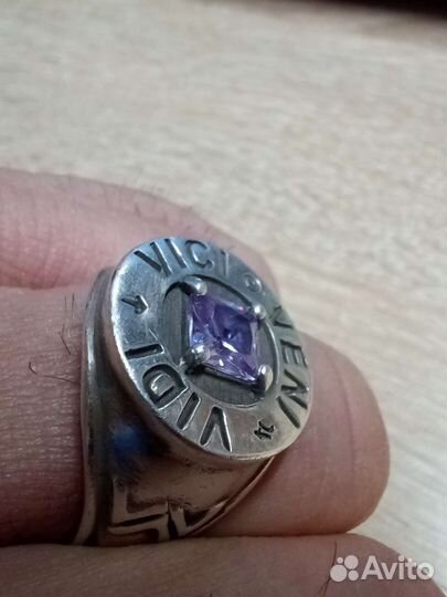 Серебряный перстень