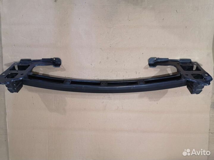 Усилитель переднего бампера Kia Sportage 2 2004-20