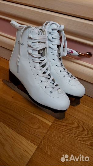 Коньки фигурные детские Norbway Nikole 35 размер