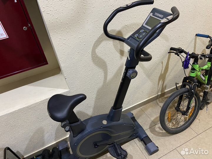 Велотренажер Торнео Torneo Vita B-352G