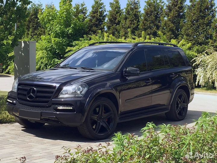 Решётка радиатора GT Mercedes GL164