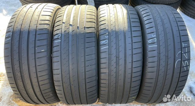 Michelin Pilot Sport 4 235/45 R18