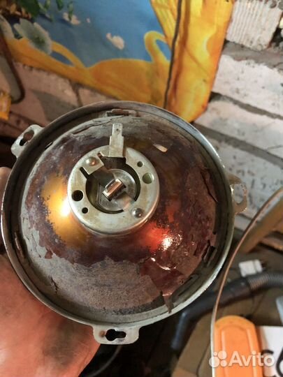 Фара чешская 2106