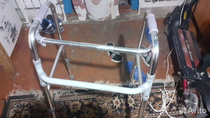 Ходунки с колесами