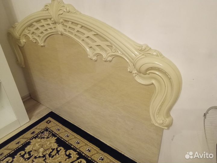 Изголовье кровати / спинка кровати бу