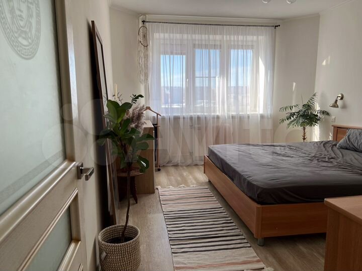2-к. квартира, 57 м², 10/14 эт.