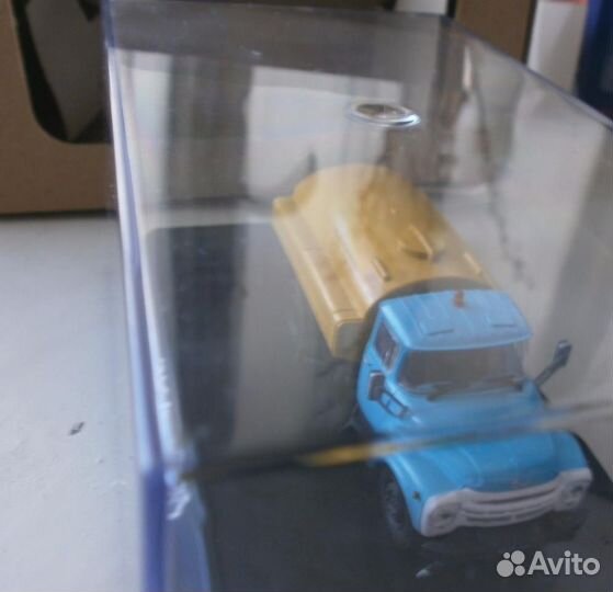 Модель ЗИЛ 130