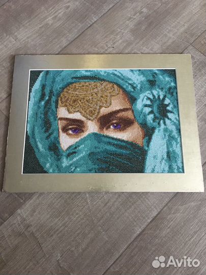 Вышитые картины крестиком и бисером