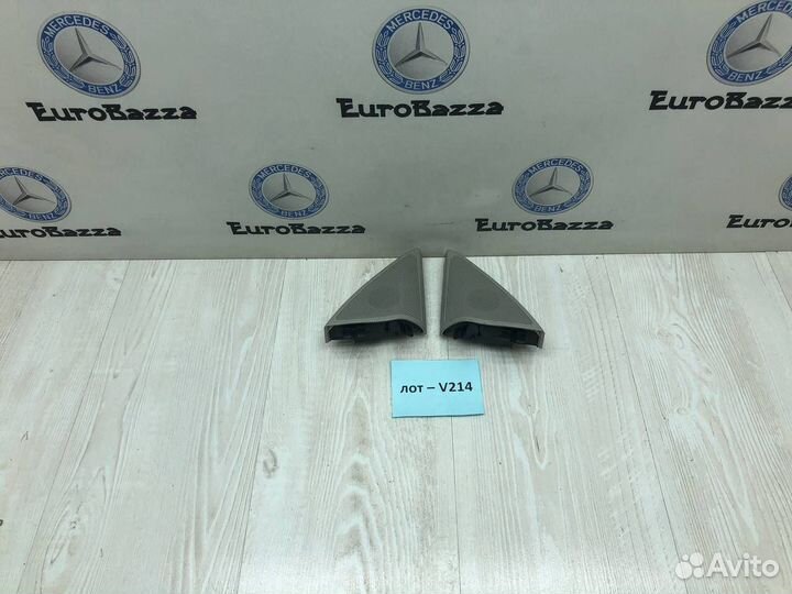 Треугольник зеркала Mercedes W207