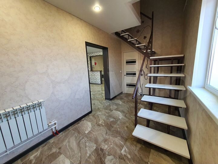 Дом 100 м² на участке 6 сот.