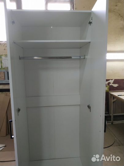 Шкаф Рик платяной белый