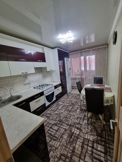 2-к. квартира, 57,3 м², 4/4 эт.