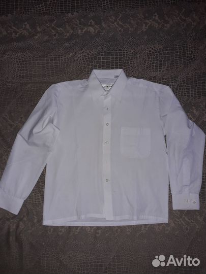 Рубашки белые