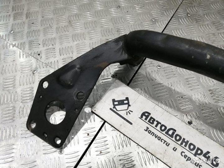 Балка подрадиаторная Volkswagen Passat B5