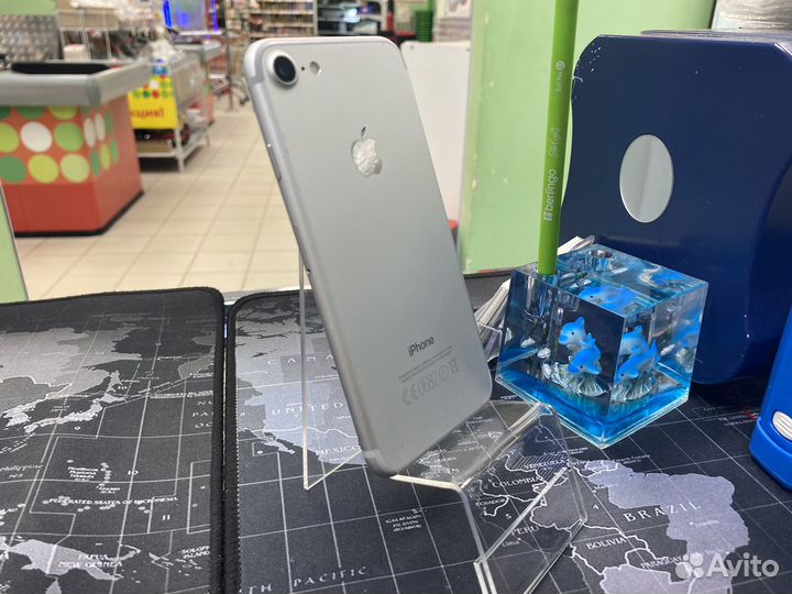 iPhone 7, 128 ГБ