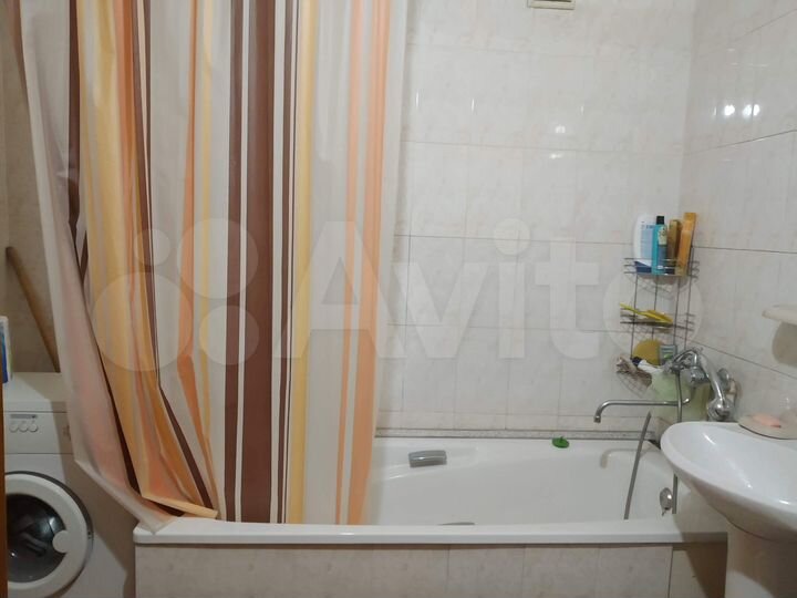 2-к. квартира, 44 м², 2/5 эт.