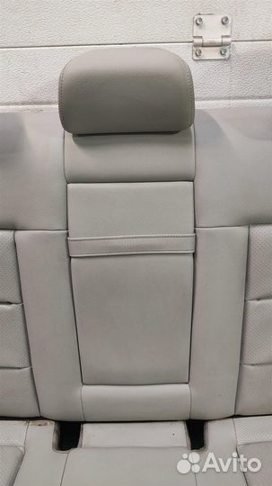 Сиденья задние комплект Mercedes Benz E-class W21