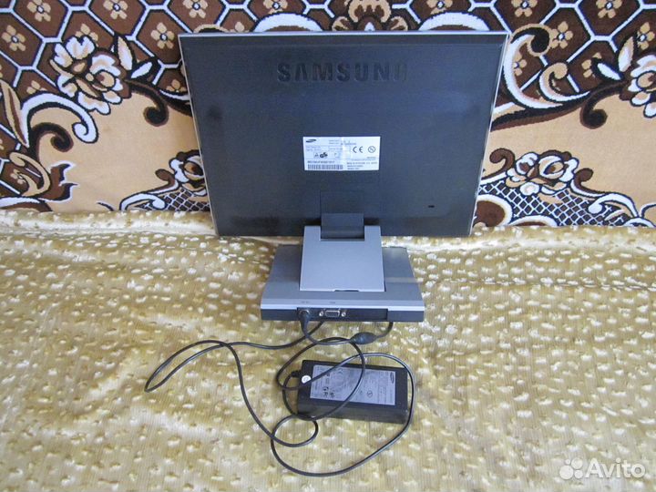 Монитор SyncMaster 152s c, 15