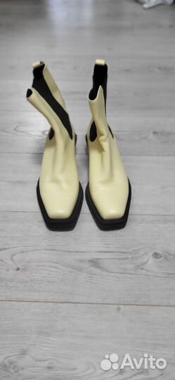 Продам полуботинки р. 39.5