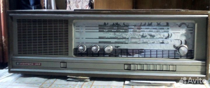 Ламповая радиола Кантата 203