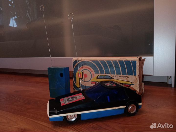 Радиоуправляемая машинка Вираж СССР