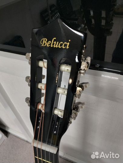 Классическая гитара