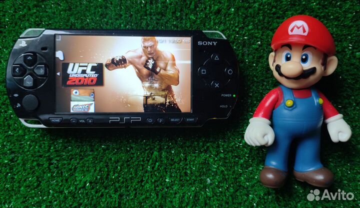 Коллекция Sony PSP с набором игр в Марио