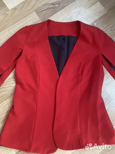 Брючный костюм женский