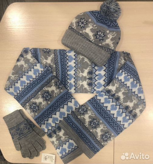 Шапка и шарф комплект