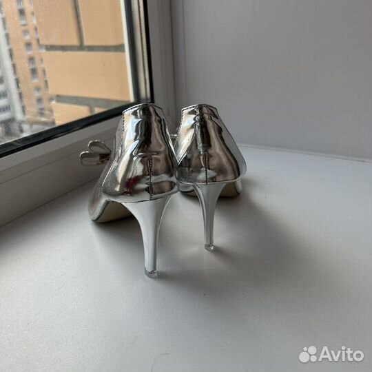 Туфли женские новые