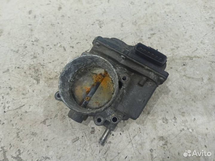 Дроссельная заслонка