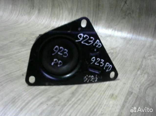 Подушка двигателя Volkswagen Polo 3