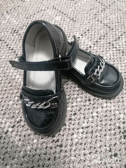 Туфли для девочки 27 размер